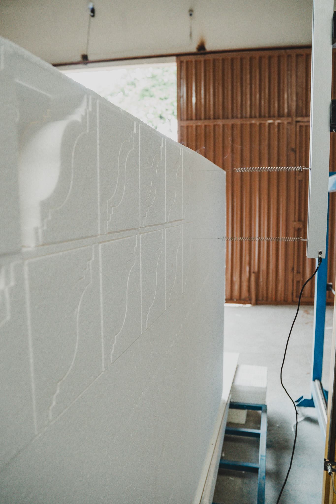 Produção de molduras de Isopor EPS na fábrica